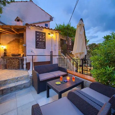 Holiday Home Traum Krk Town Exterior photo